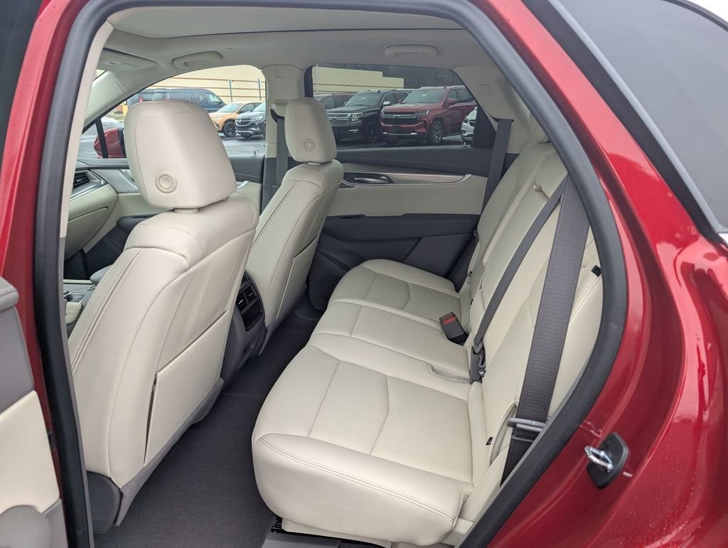 2023 Cadillac XT5 Premium Luxury