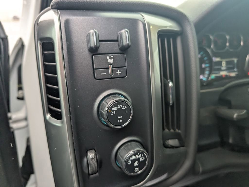 2019 Chevrolet Silverado LD LT