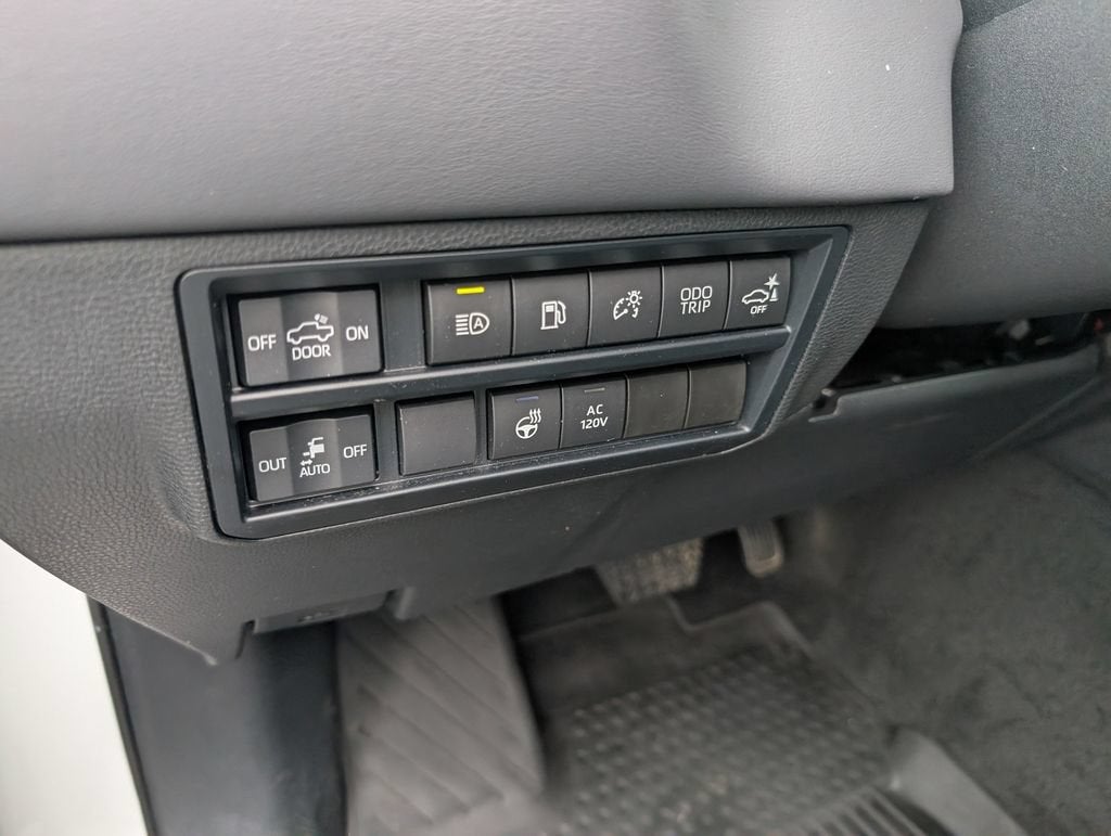 2023 Toyota Tundra 4WD Platinum Hybrid