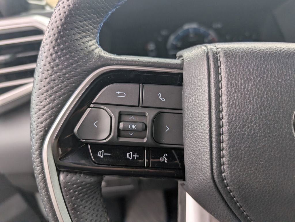 2023 Toyota Tundra 4WD Platinum Hybrid
