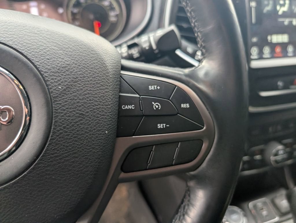 2021 Jeep Cherokee Latitude Lux