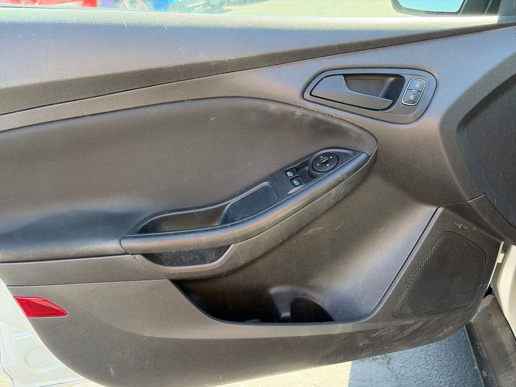 2017 Ford Focus S