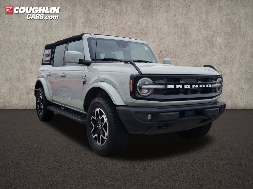 2022 Ford Bronco Base