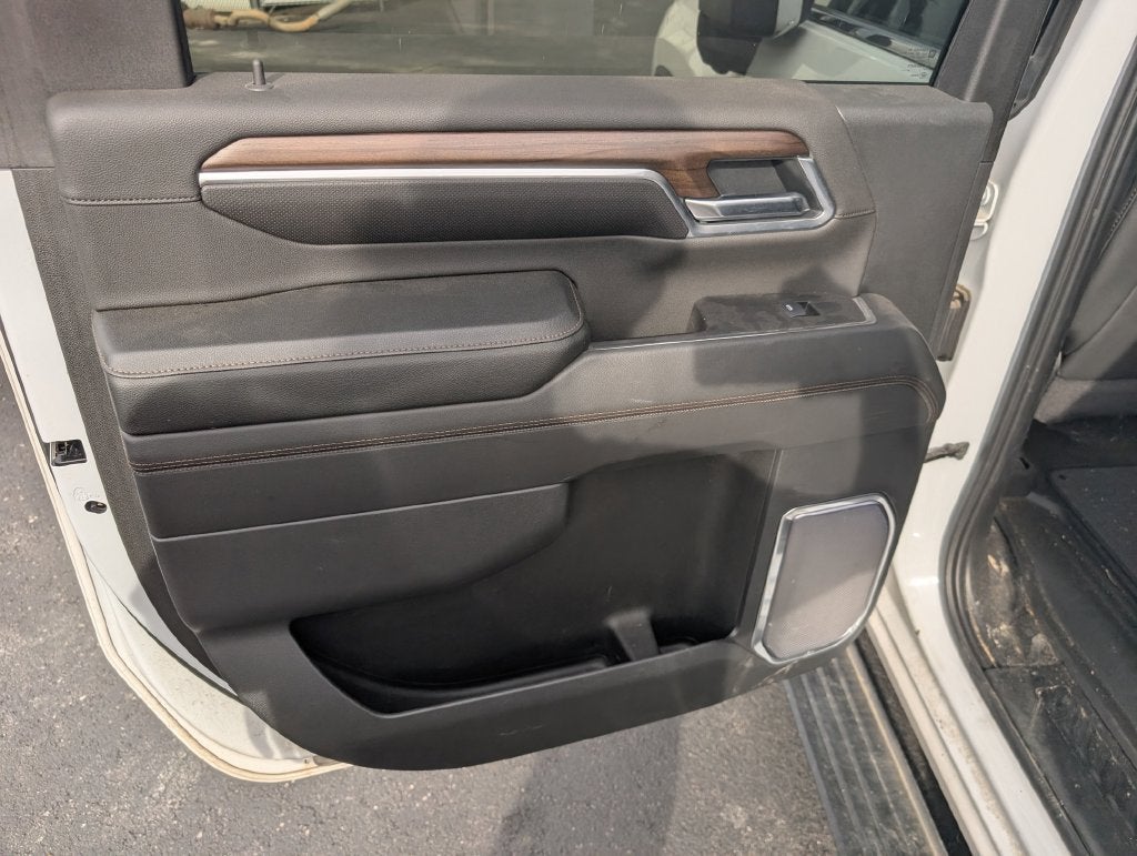 2025 Chevrolet Silverado 3500 HD High Country DRW