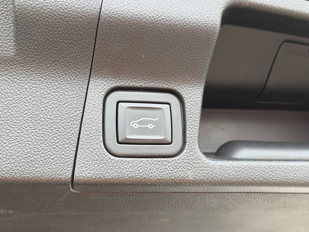 2020 GMC Acadia AT4