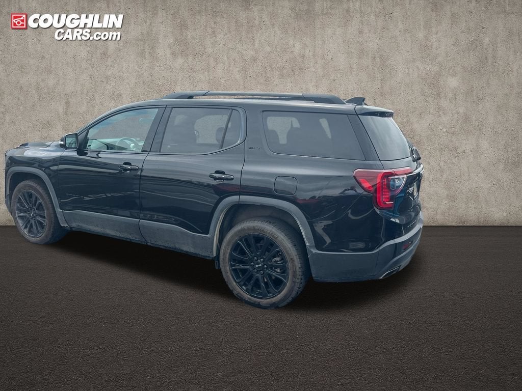 2023 GMC Acadia SLT