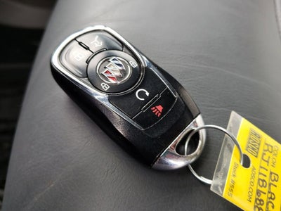 2024 Buick Enclave Essence