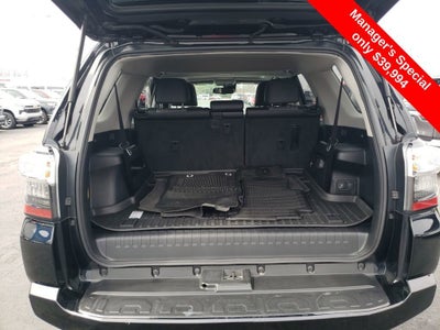 2022 Toyota 4Runner SR5 Premium
