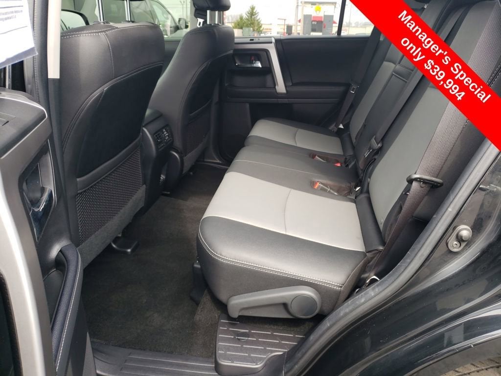 2022 Toyota 4Runner SR5 Premium