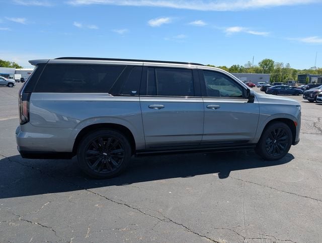 2023 Cadillac Escalade ESV Sport Platinum