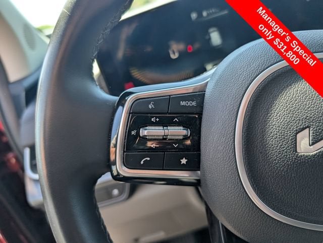 2025 Kia Carnival LXS