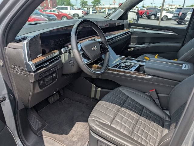 2026 Cadillac Escalade Platinum Luxury